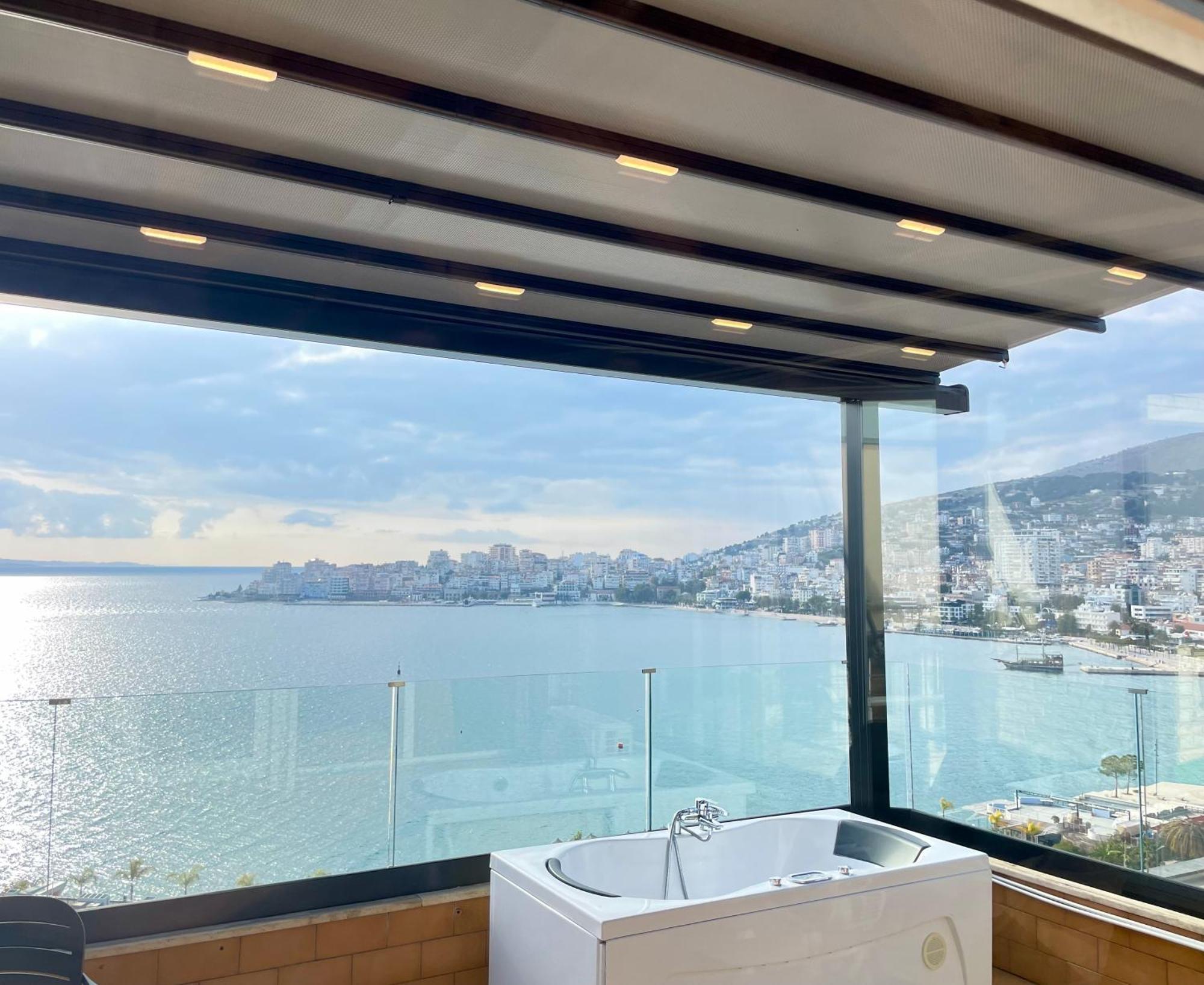 Seaview Golden Penthouse Daire Saranda Dış mekan fotoğraf